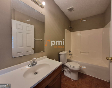 342 Orchard Way - Photo Thumbnail 12