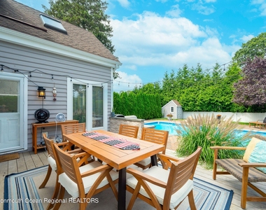 623 Brooklyn Boulevard - Photo Thumbnail 3
