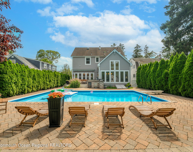 623 Brooklyn Boulevard - Photo Thumbnail 4