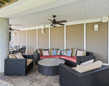 204 Randall Avenue - Photo Thumbnail 5
