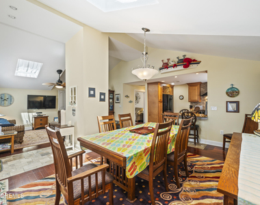 204 Randall Avenue - Photo Thumbnail 11