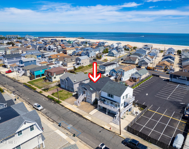 204 Randall Avenue - Photo Thumbnail 28