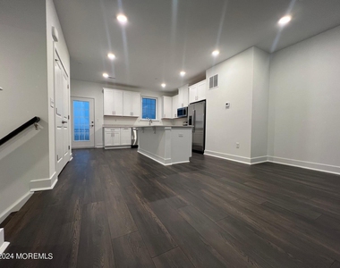 35 Crimson Drive - Photo Thumbnail 9