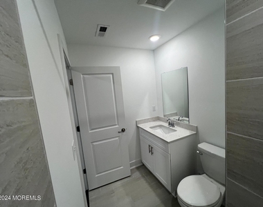 35 Crimson Drive - Photo Thumbnail 16