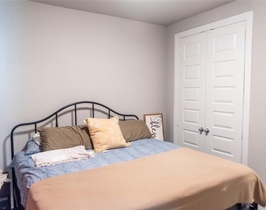 3122 Wind Knot Way - Photo Thumbnail 28