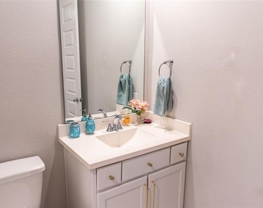 3122 Wind Knot Way - Photo Thumbnail 27
