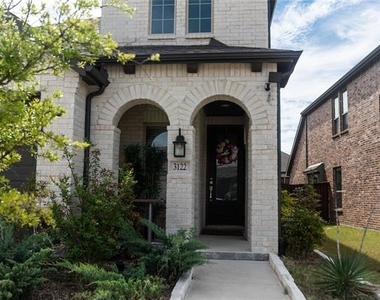 3122 Wind Knot Way - Photo Thumbnail 2