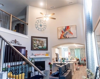 3122 Wind Knot Way - Photo Thumbnail 3