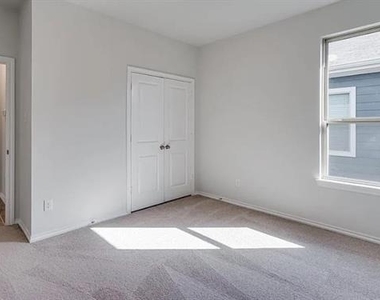 2111 River Pine Road - Photo Thumbnail 12