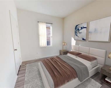 2207 Pioneer Drive - Photo Thumbnail 6