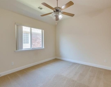 3409 Porter Creek Drive - Photo Thumbnail 23