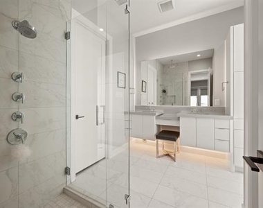 2850 Lakeside Parkway - Photo Thumbnail 10
