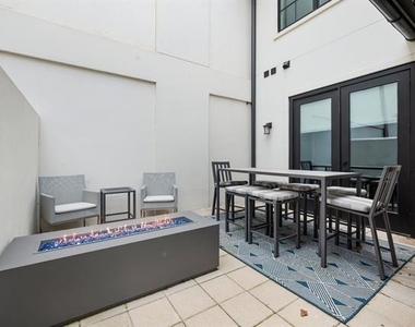 2850 Lakeside Parkway - Photo Thumbnail 25