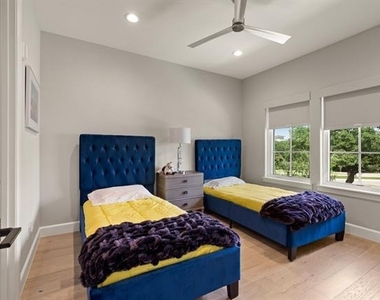 2850 Lakeside Parkway - Photo Thumbnail 23