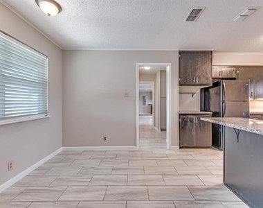 7335 Reed Road - Photo Thumbnail 16