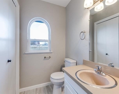 7335 Reed Road - Photo Thumbnail 28