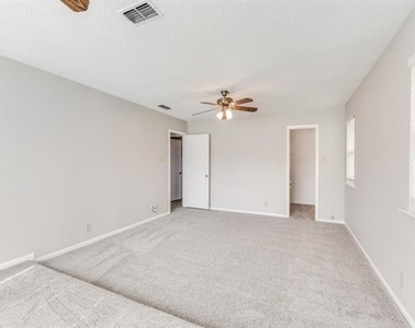 7335 Reed Road - Photo Thumbnail 20