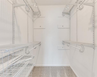 7335 Reed Road - Photo Thumbnail 29