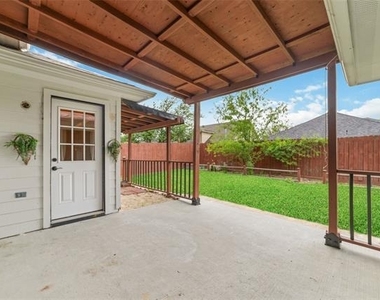 923 N Sky Drive - Photo Thumbnail 27