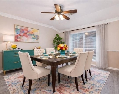 923 N Sky Drive - Photo Thumbnail 7