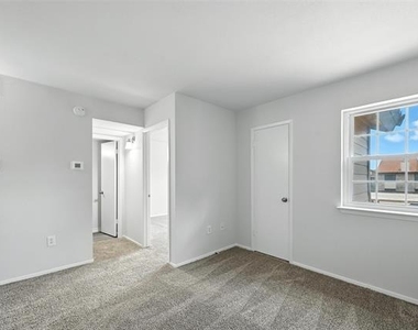 5626 Preston Oaks Road - Photo Thumbnail 16