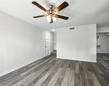 5626 Preston Oaks Road - Photo Thumbnail 6