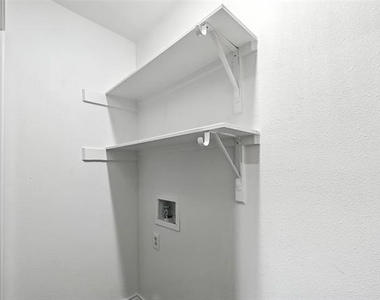 5626 Preston Oaks Road - Photo Thumbnail 25