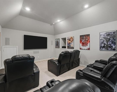 14336 Gatewood Lane - Photo Thumbnail 12