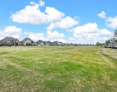 14336 Gatewood Lane - Photo Thumbnail 29
