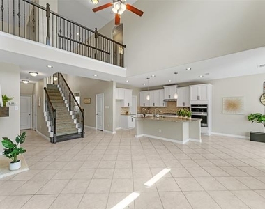 3122 Spring Creek Trail - Photo Thumbnail 5