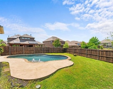 3122 Spring Creek Trail - Photo Thumbnail 28