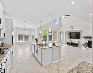 3122 Spring Creek Trail - Photo Thumbnail 8
