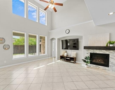 3122 Spring Creek Trail - Photo Thumbnail 4