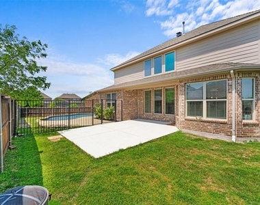 3122 Spring Creek Trail - Photo Thumbnail 27