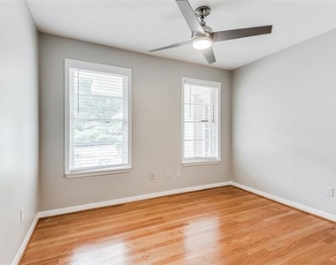2012 Atlantic Street - Photo Thumbnail 3