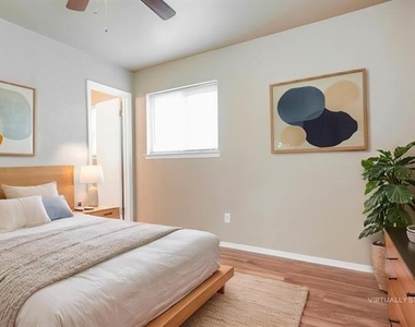 701 E Mission Street - Photo Thumbnail 9