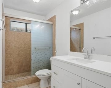 781 Pierre Lane - Photo Thumbnail 23