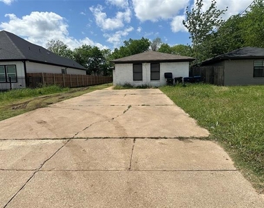 3848 Waldorf Street - Photo Thumbnail 7