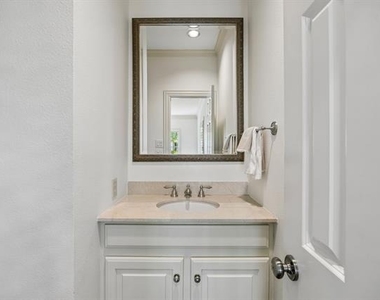 3101 Rosedale Avenue - Photo Thumbnail 20