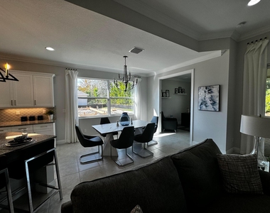 6008 Bella Rosa Lane - Photo Thumbnail 12