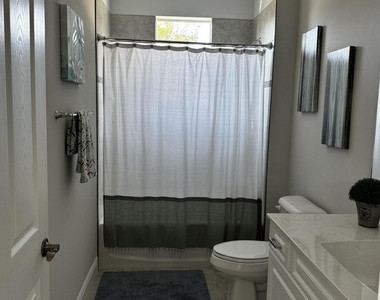 6008 Bella Rosa Lane - Photo Thumbnail 18