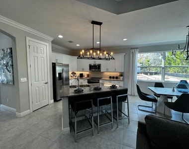 6008 Bella Rosa Lane - Photo Thumbnail 14