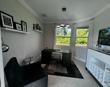 6008 Bella Rosa Lane - Photo Thumbnail 15