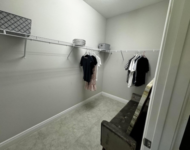 6008 Bella Rosa Lane - Photo Thumbnail 23