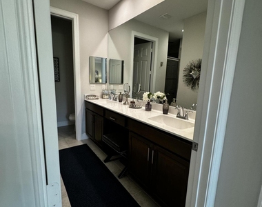 6008 Bella Rosa Lane - Photo Thumbnail 19