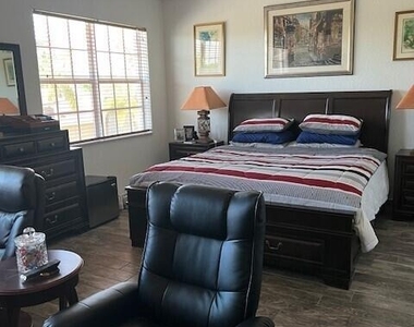 144 Blue Grotto Drive - Photo Thumbnail 22