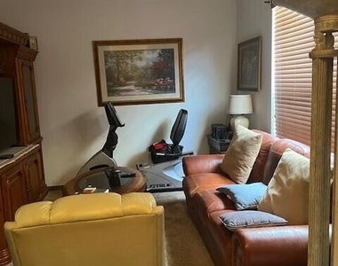 144 Blue Grotto Drive - Photo Thumbnail 14