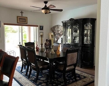 144 Blue Grotto Drive - Photo Thumbnail 8