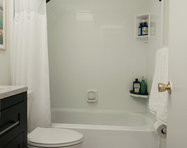 1777 Se 15th Street - Photo Thumbnail 8