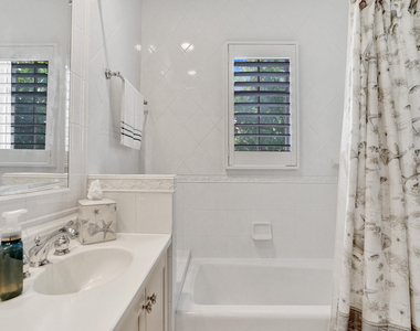 7 Saranac Road - Photo Thumbnail 31